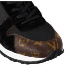 Louis Vuitton Run Away Sneaker - Image 3